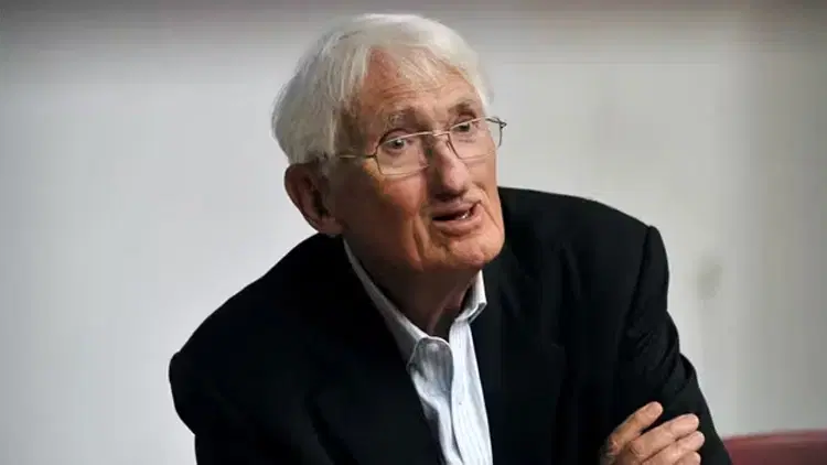 Bombaların ve Algoritmaların Arasında Habermas’ı Uğurlarken