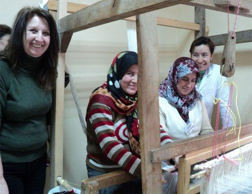 Amasyalı Kadınlar, Meslek Öğrenmeye Başladı