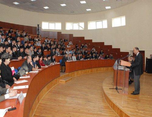TEPAV, Özbekistan'da Kamu Maliyesi Anlattı