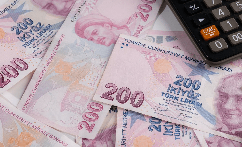 Bir ayda iki ayrı enflasyon hedefi