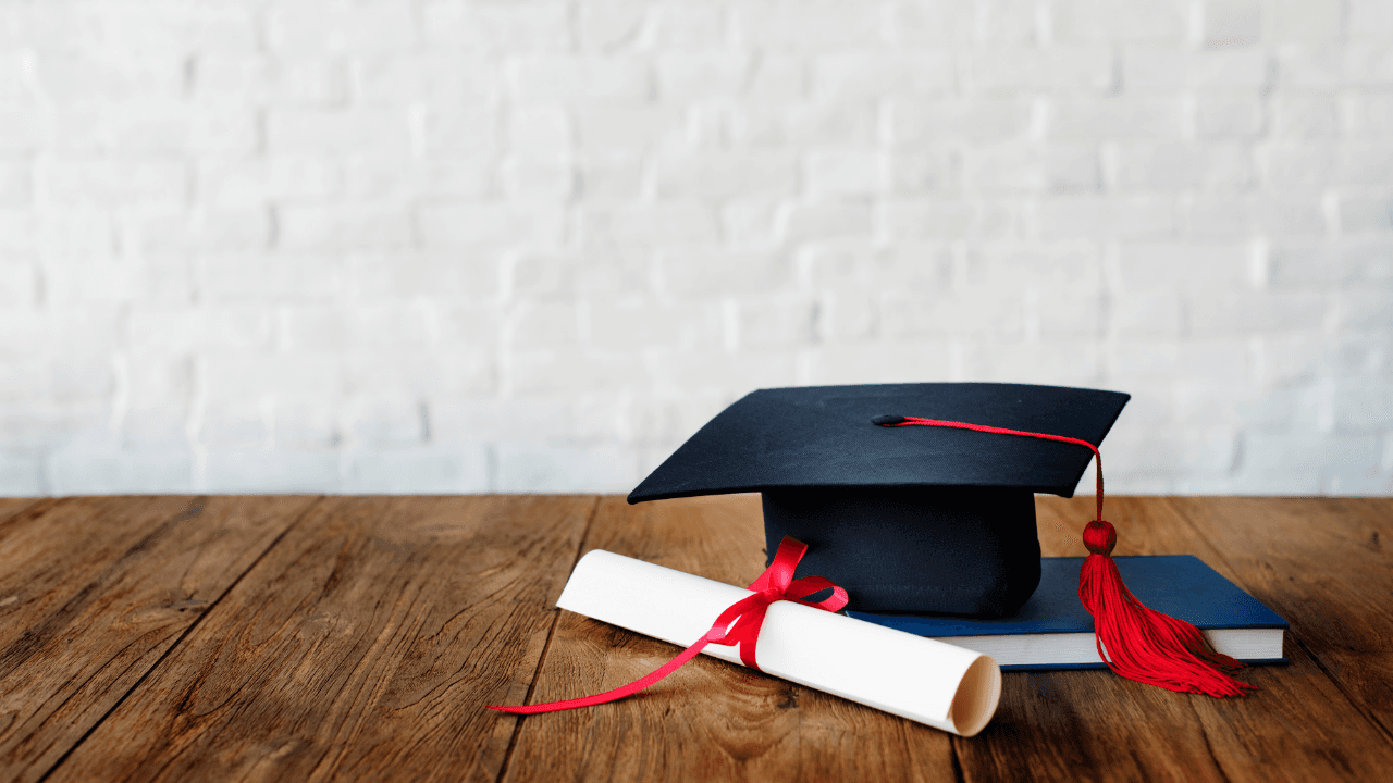 Bir Sosyal Çürüme Emaresi Olarak Sahte Diploma Skandalı