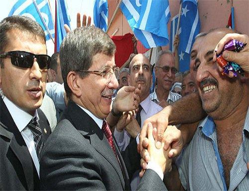 Davutoğlu’s Visit to Kirkuk and the Iraqi Turkmens